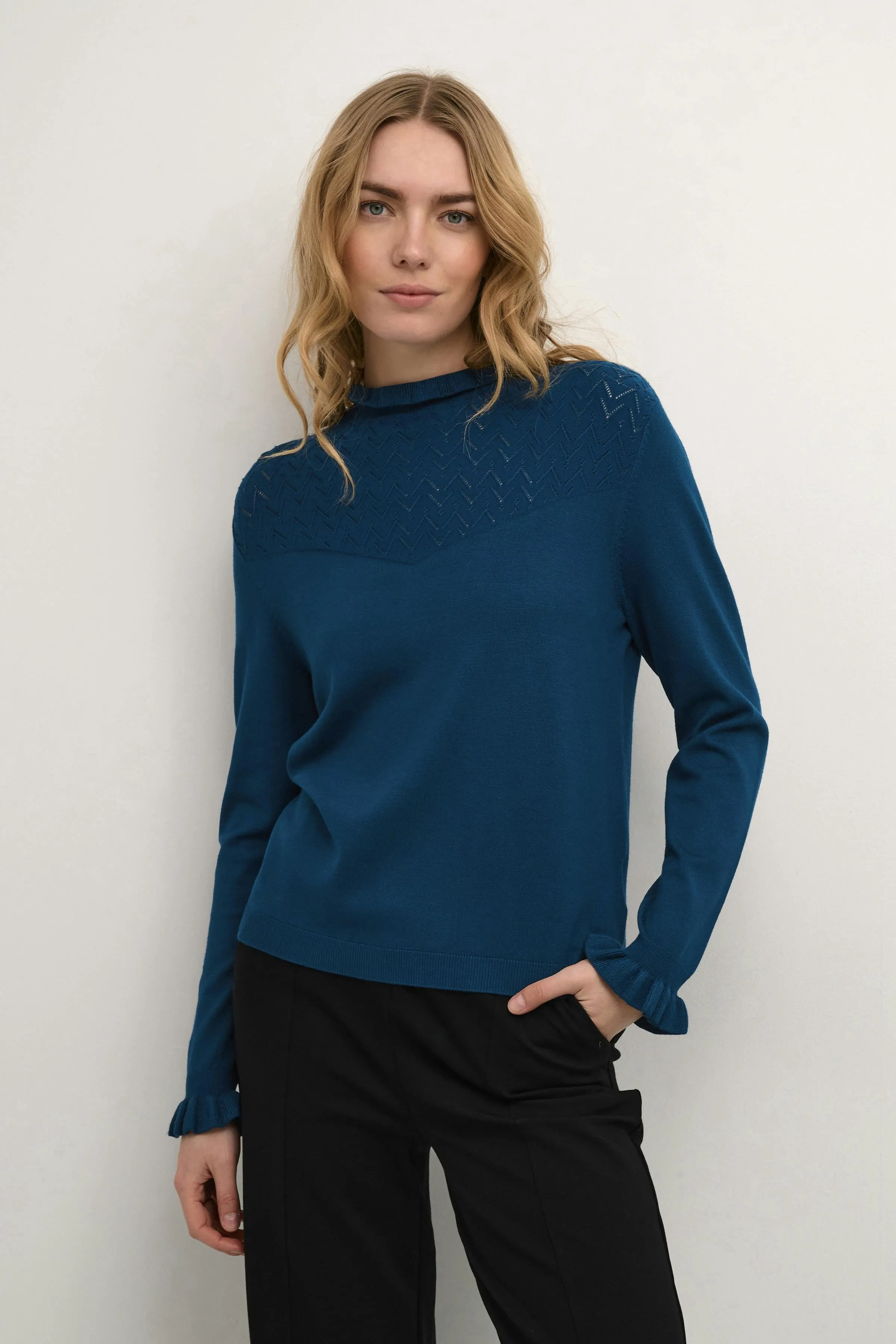 CRVillea Pullover