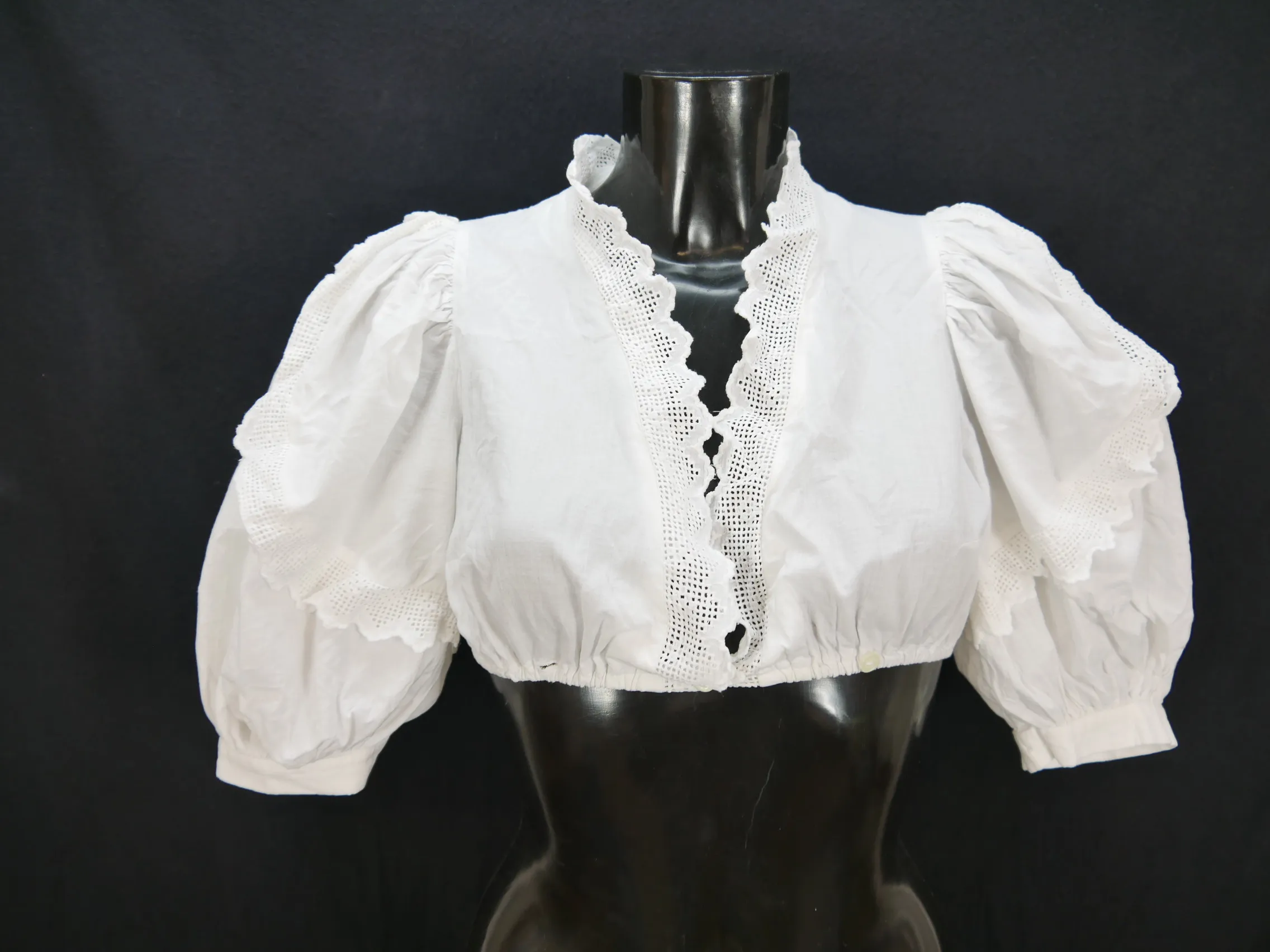 Gr.38 Dirndlbluse weiß Bluse für Dirndl Straßer Baumwolle mit Spitze B9783