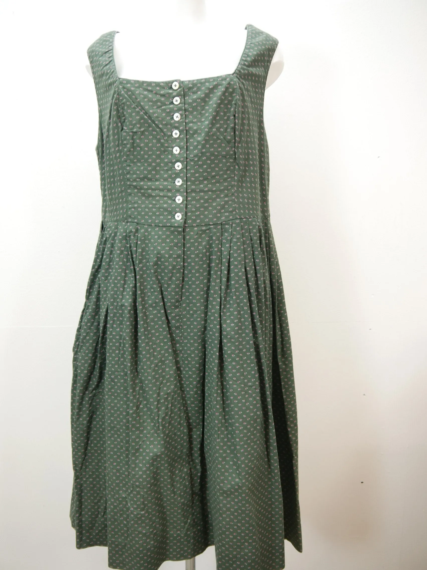 Handarbeit grün 60er Jahre süßes Vintage Dirndl mit Schürze Trachtenkleid Gr.50