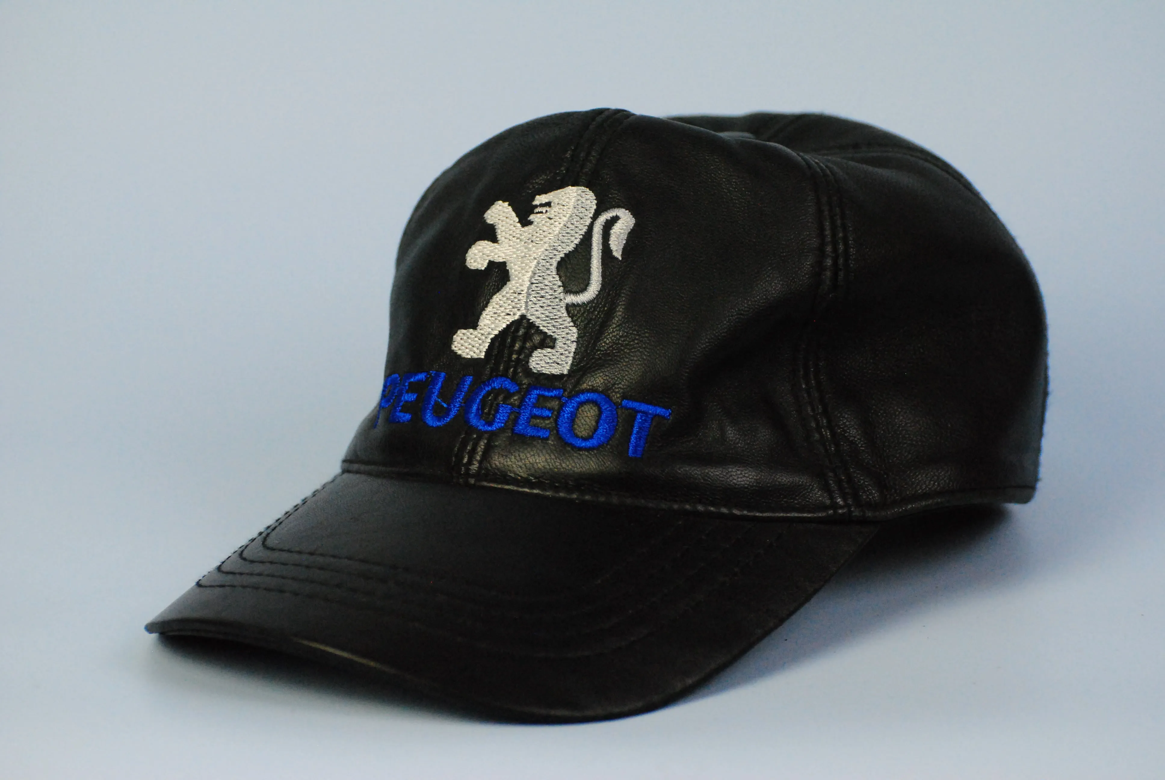 Peugeot  Vintage Leder Cap